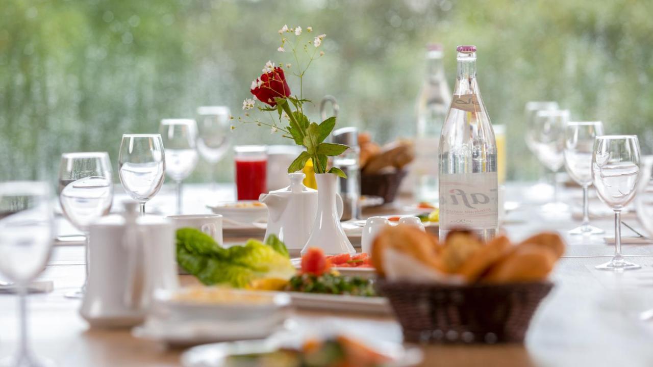 Campanile El Mechtel Tunis Hotel Екстериор снимка